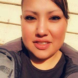 Meet your Posher, Marissa